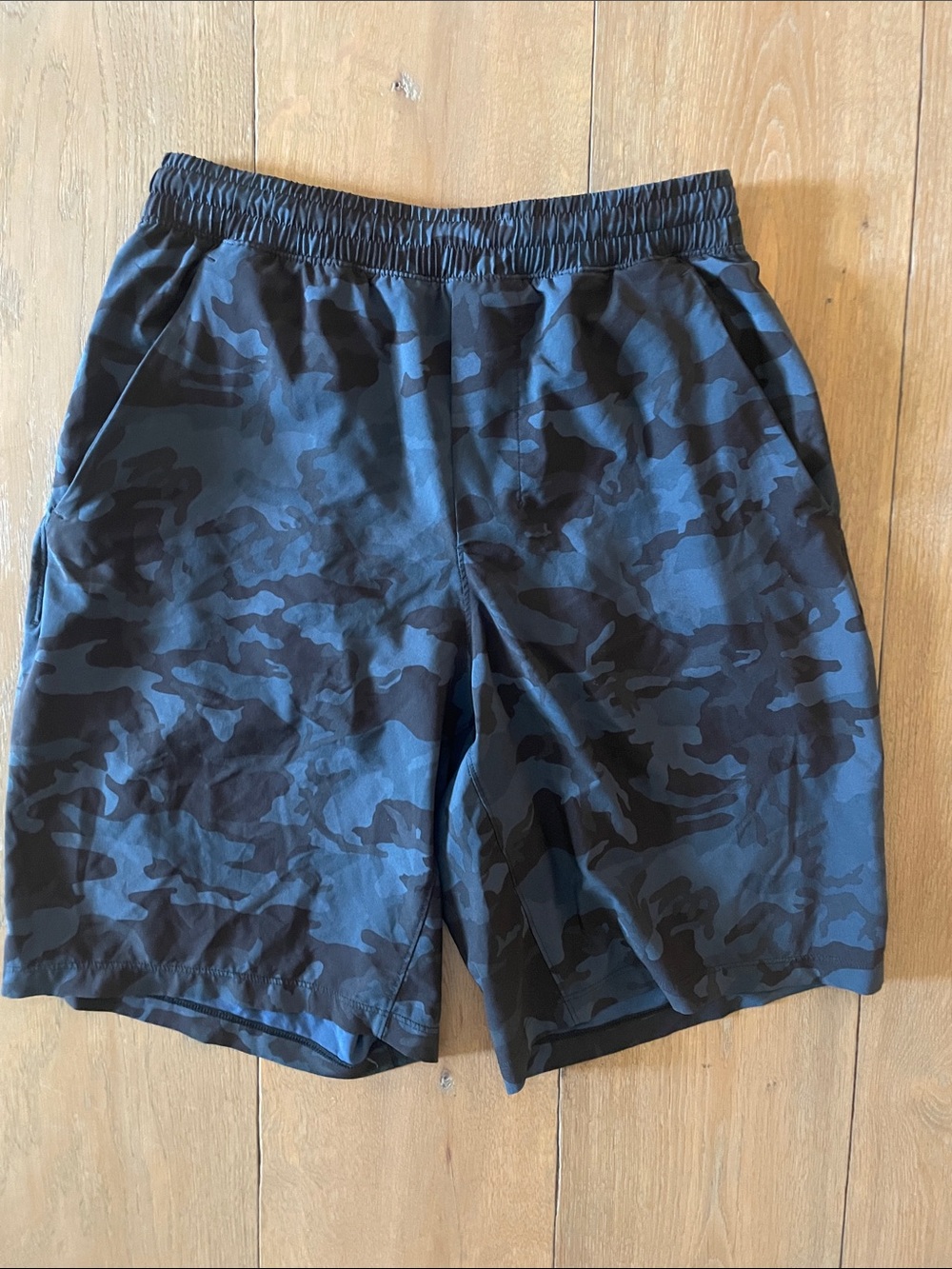 Lululemon Men's Blue & Charcoal Camo Lined Athletic Shorts- size XS
